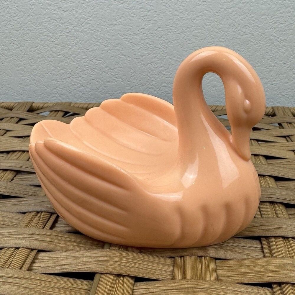 Vintage Peach Pink Swan Soap Dish Plastic Holder Retro Bathroom Decor